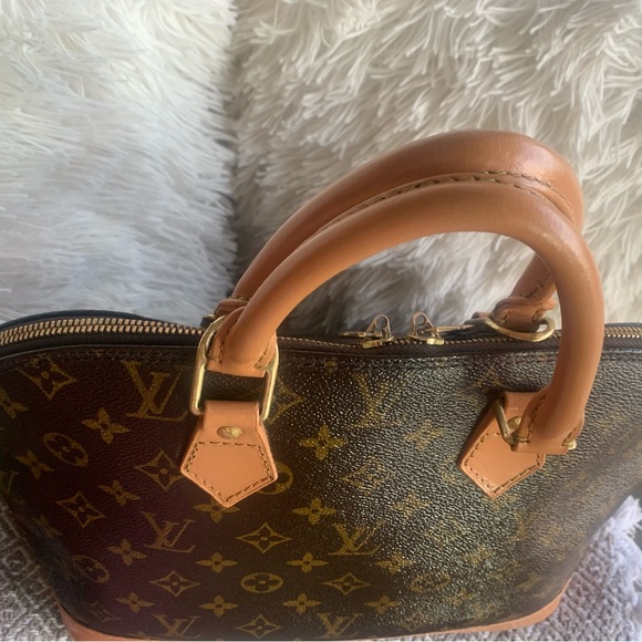 ❤️SOLD❤️Authentic Louis Vuitton Bag Alma PM - Picture 3 of 11